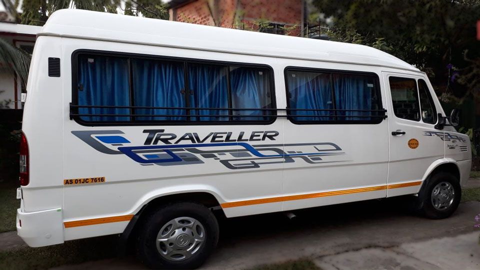 Tempo traveller 14 seater