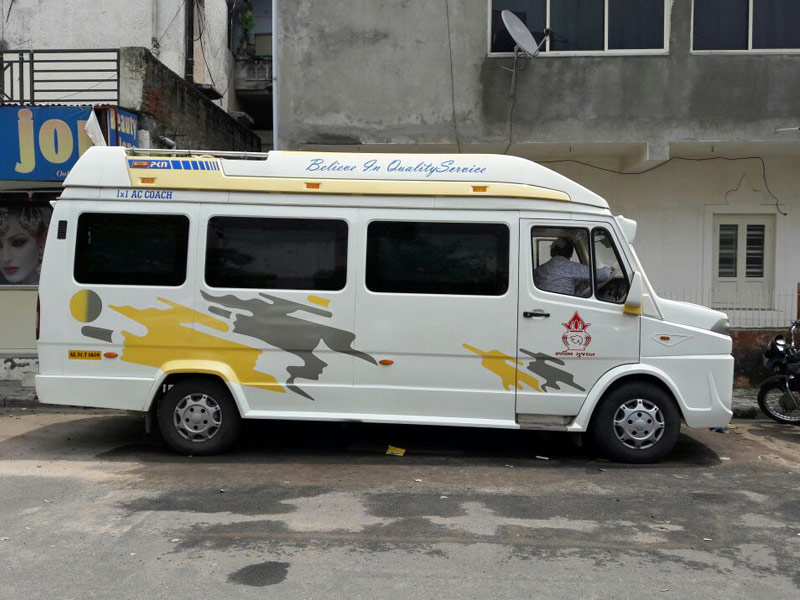 Tempo traveller 12 seater price