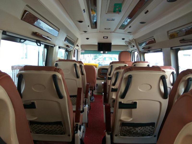 tempo traveller 17 seater